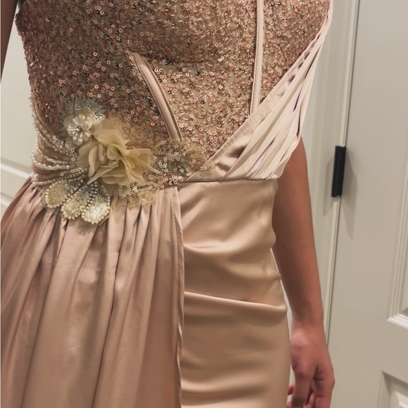 Elegant Women's Satin High-Slit Skirted Jumpsuit - Blush - Picture 4 of 5